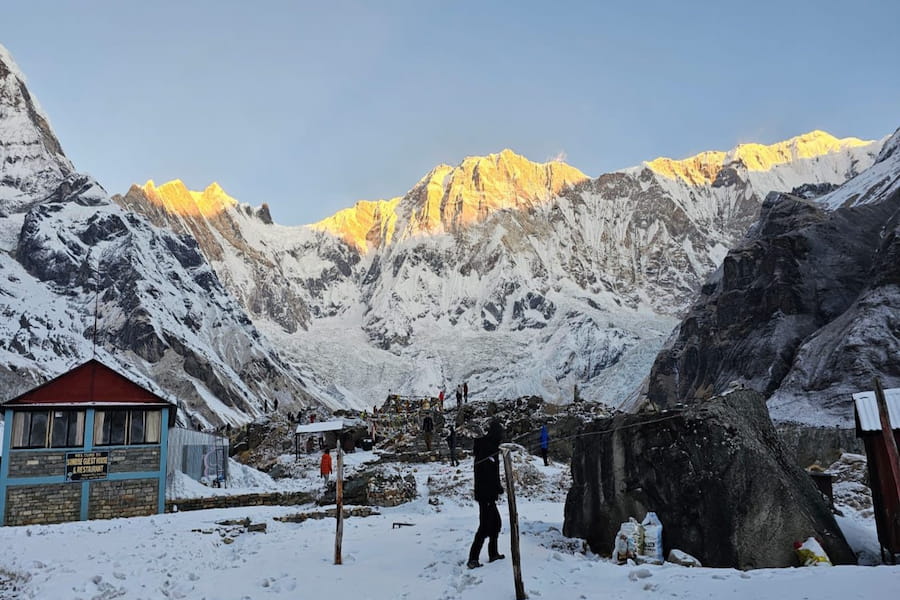 Trekking-in-Nepal-best-trails-tips-and-season