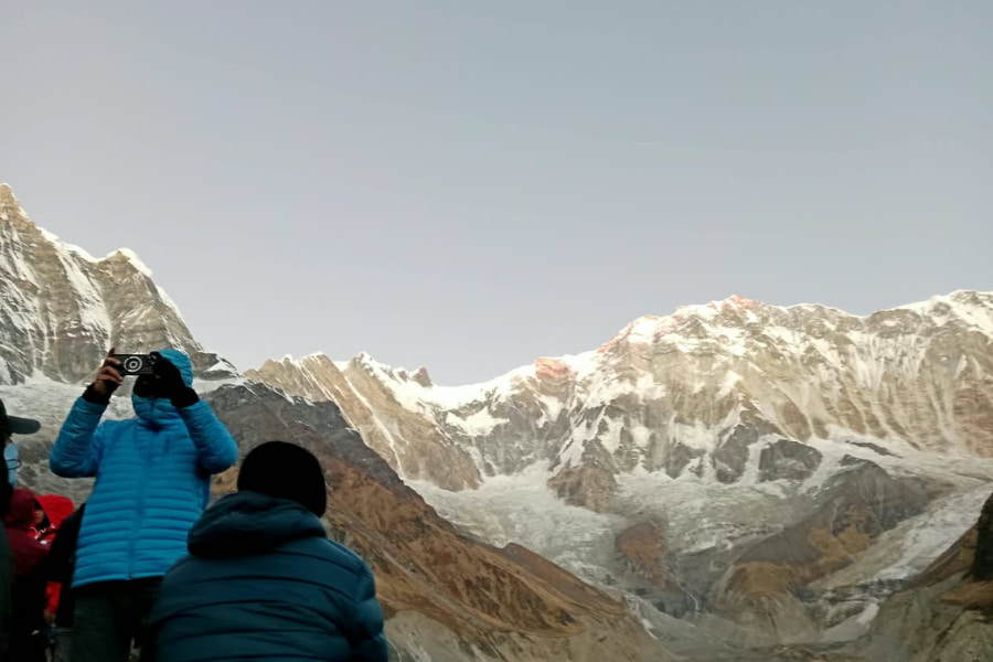 EBC-Vs-Annapurna-Cricuit-Trek
