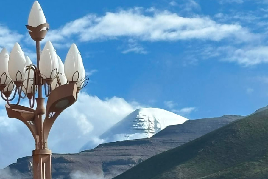 Kailash-Mansarovar-Trekking