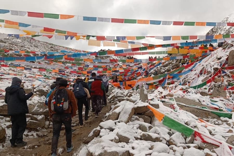 Kailash-yatra-from-lhasa