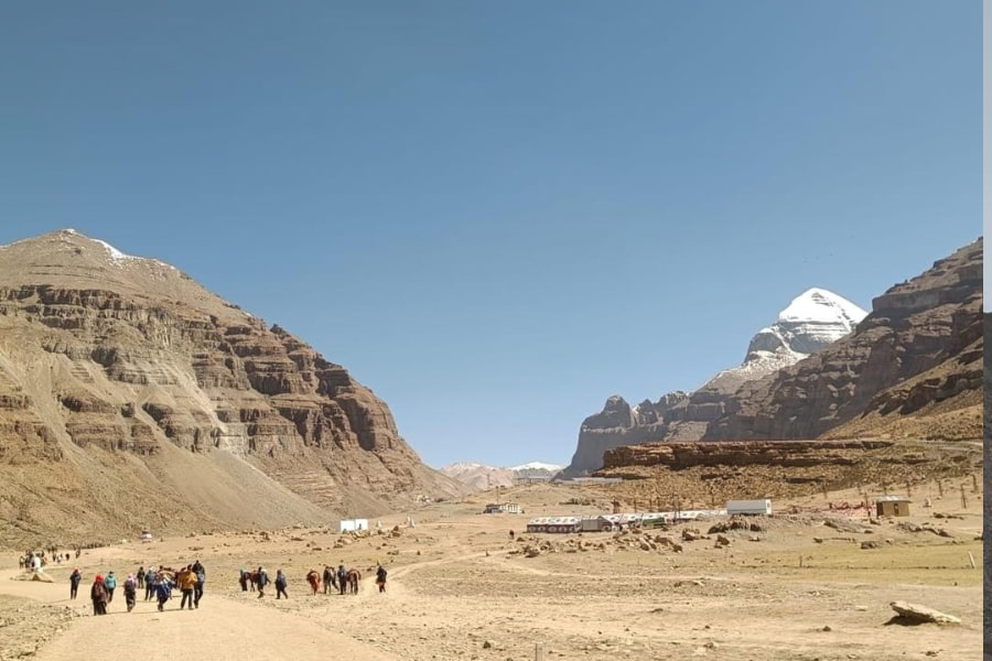 Kailash-yatra-from-lhasa