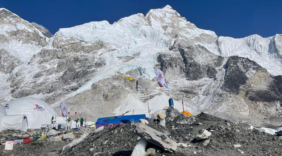 Everest-Base-Camp-Trek-Altitude-Sickness