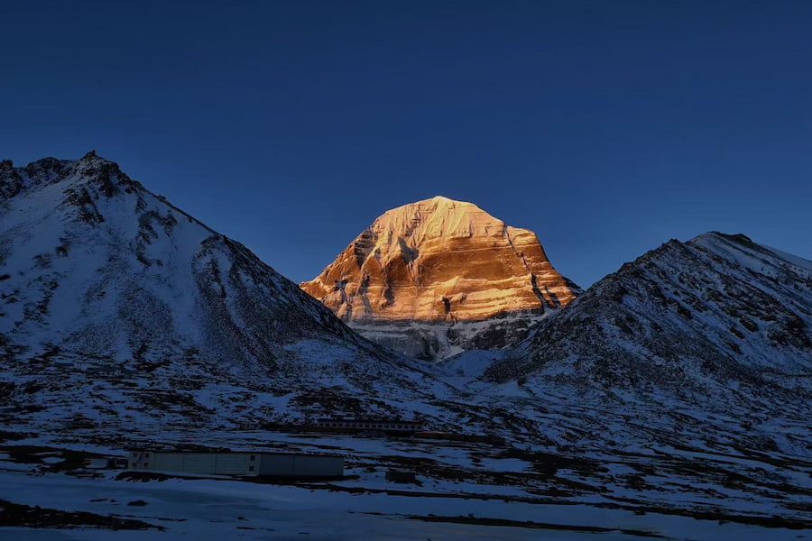 Kailash-overland-tour-via-kerung