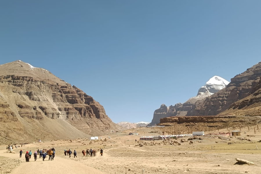 Luxury-kailash-mansarovar-tour
