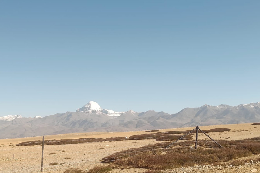 Luxury-kailash-mansarovar-tour