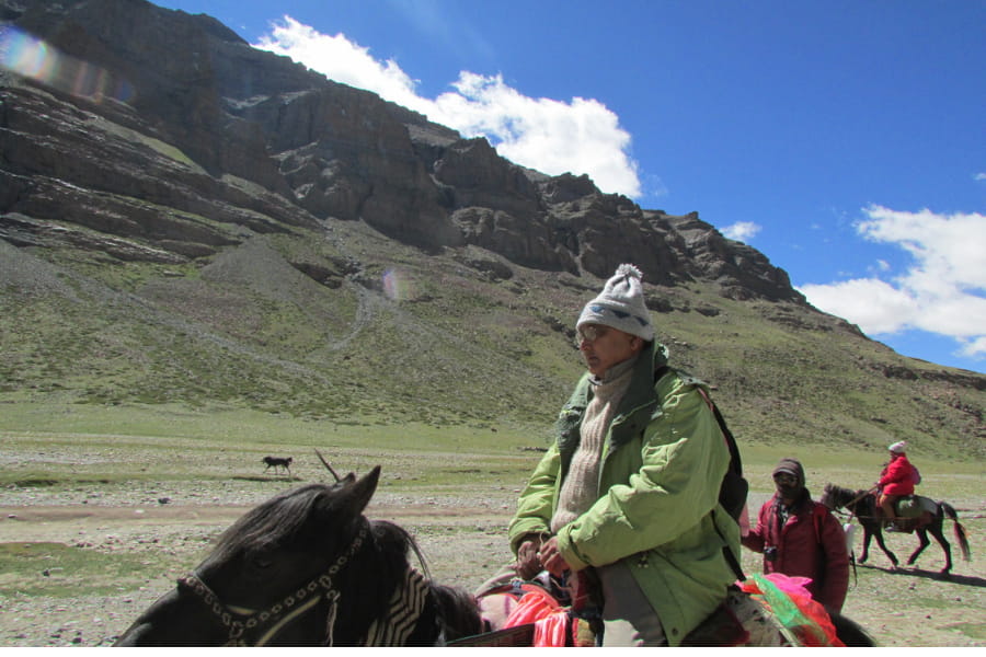 Kailash-Mansarovar-tours